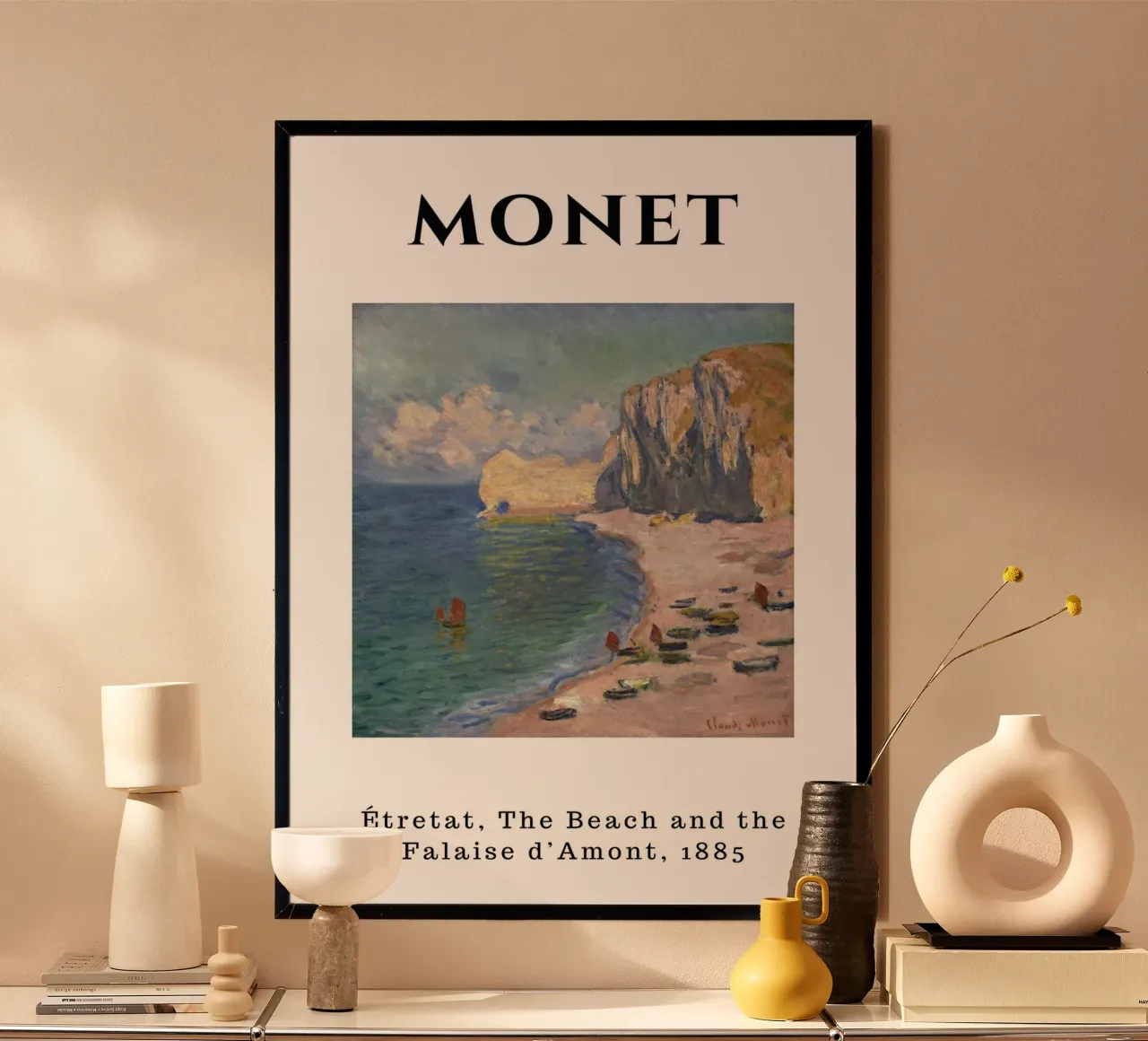 Étretat, spiaggia e Falaise d'Amont di Monet, 1885 - Folletto costiero poster con telaio in alluminio da homdeco