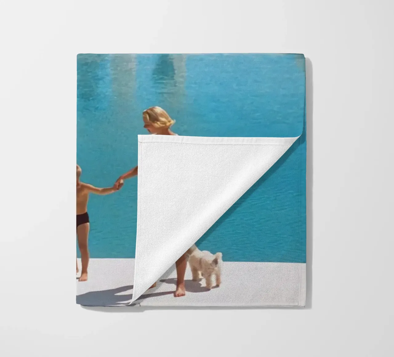 Standing on the edge of the pool - Slim Aarons beach towel by COMEBACKSHOP