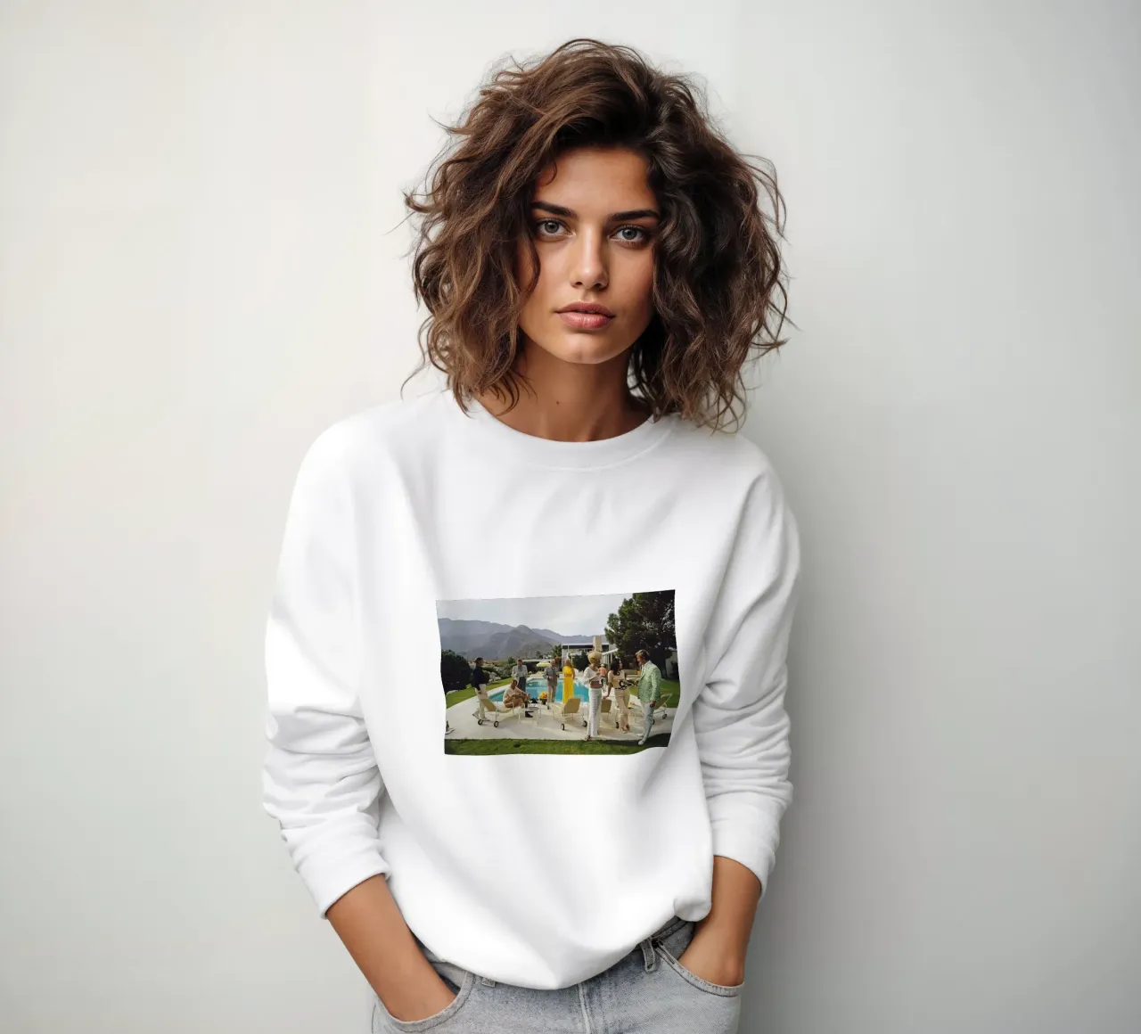 Fiesta junto a la piscina - Slim Aarons sudadera de COMEBACKSHOP