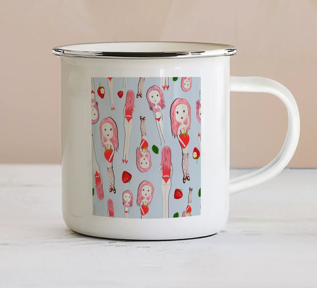 Le ragazze fragola in vacanza tazza in smalto da gulsengunel