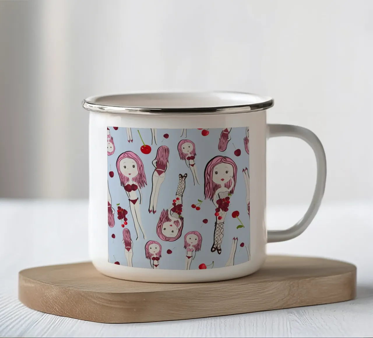 Ragazza ciliegia in vacanza tazza in smalto da gulsengunel