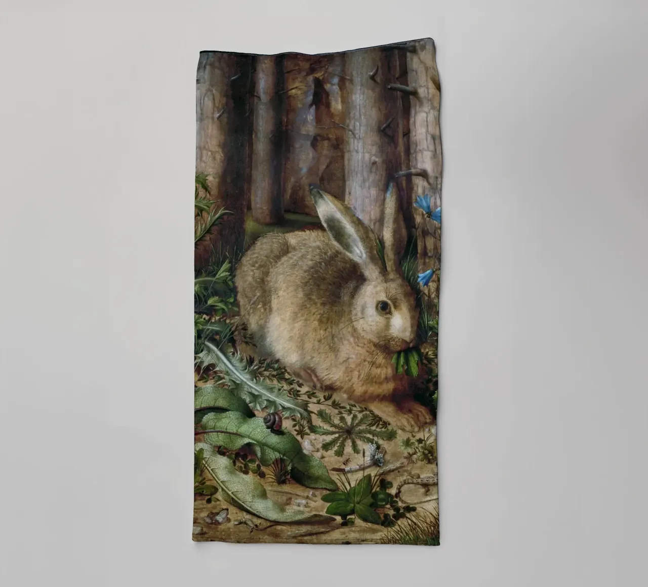 A Hare in the Forest asciugamano da bagno da vintageshop
