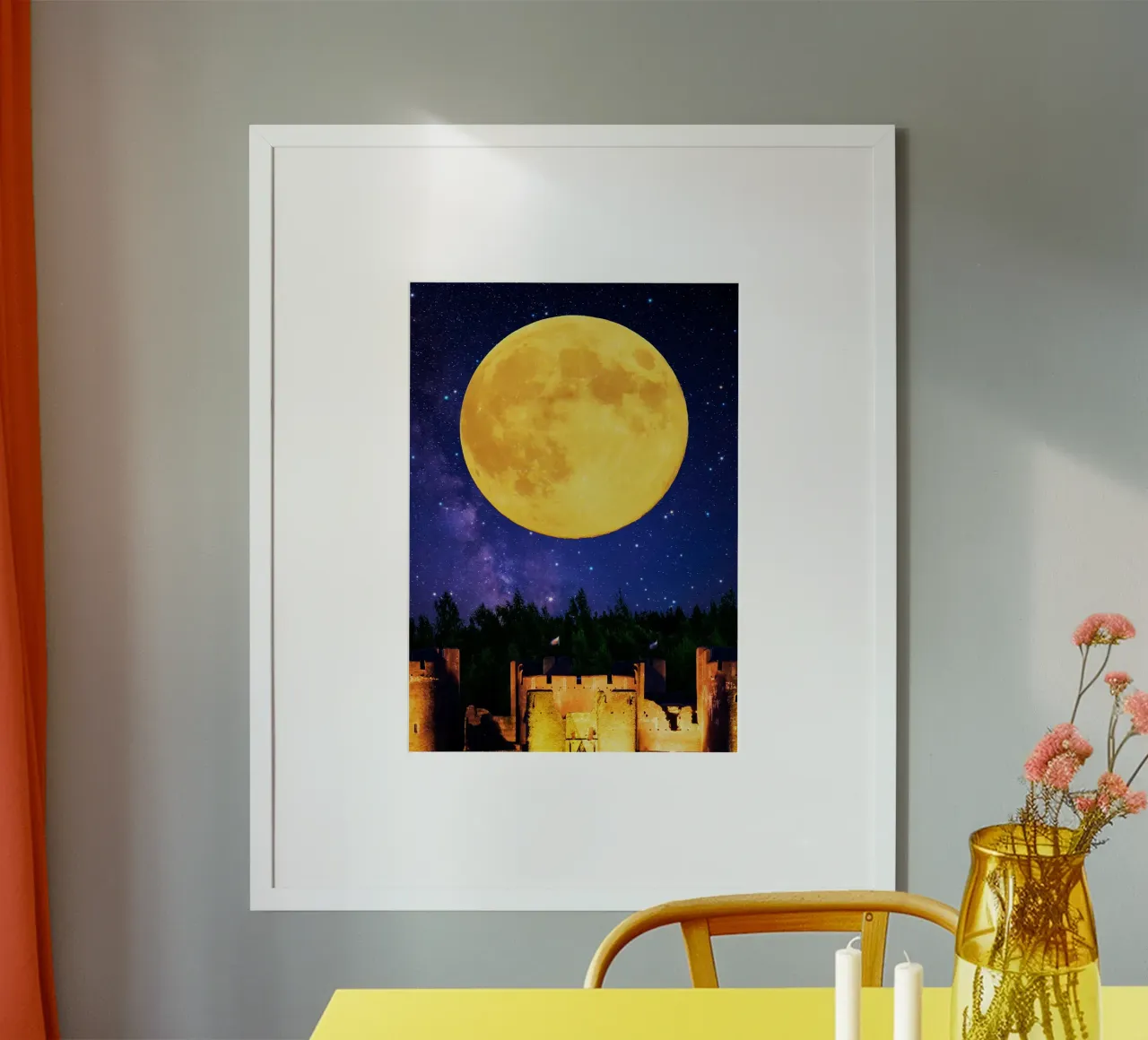 Castello sotto una luna gigante poster con telaio in plastica da Berwies Artwork