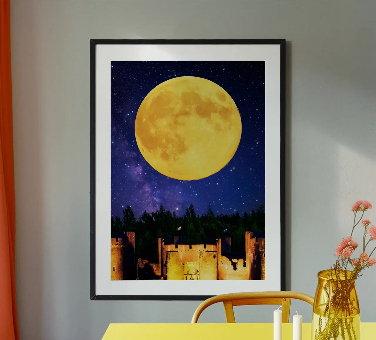 Castello sotto una luna gigante poster con telaio in plastica da Berwies Artwork