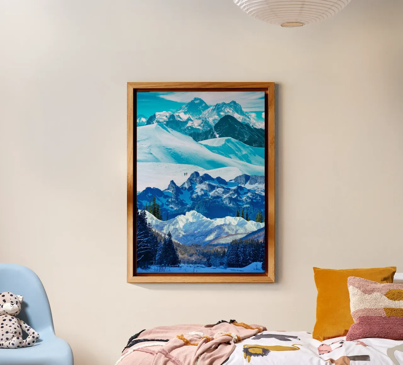 Paesaggio montano innevato con escursionisti alluminio dibond da Berwies Artwork