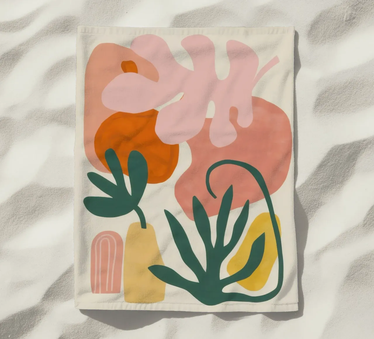 Speelse abstracte tuin strandhanddoek van Flock Reverie