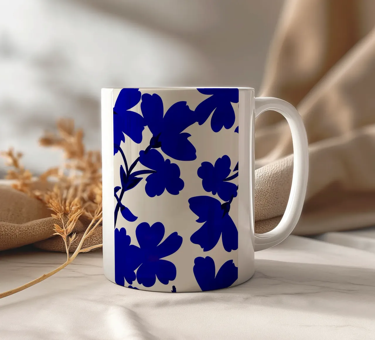 Fiori blu tazza in ceramica da ThingDesign