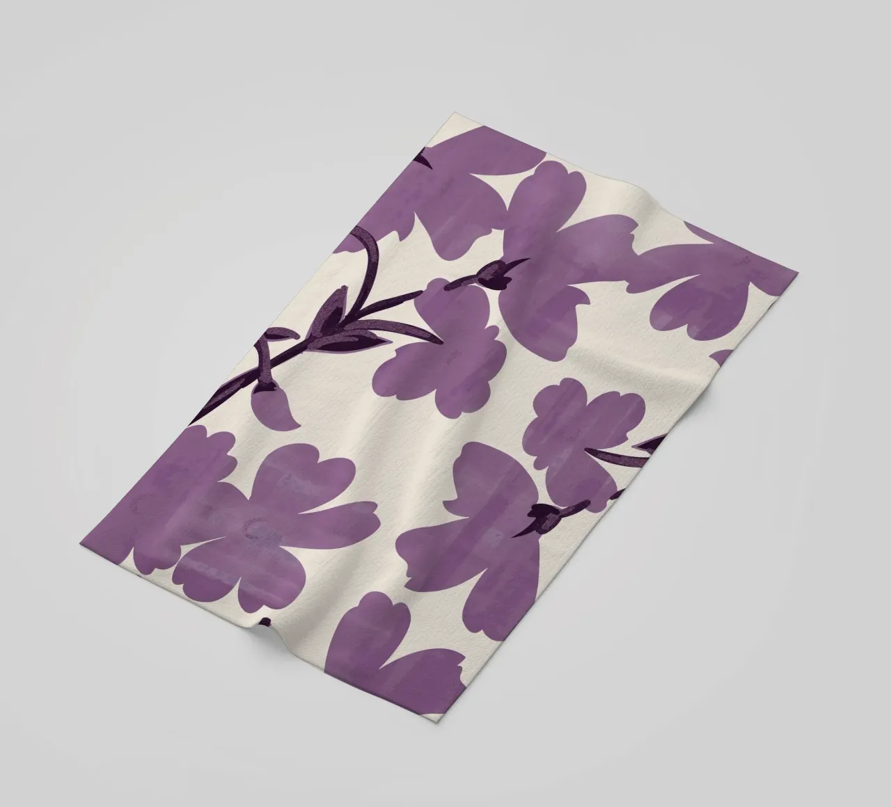 Fiori viola telo mare da ThingDesign