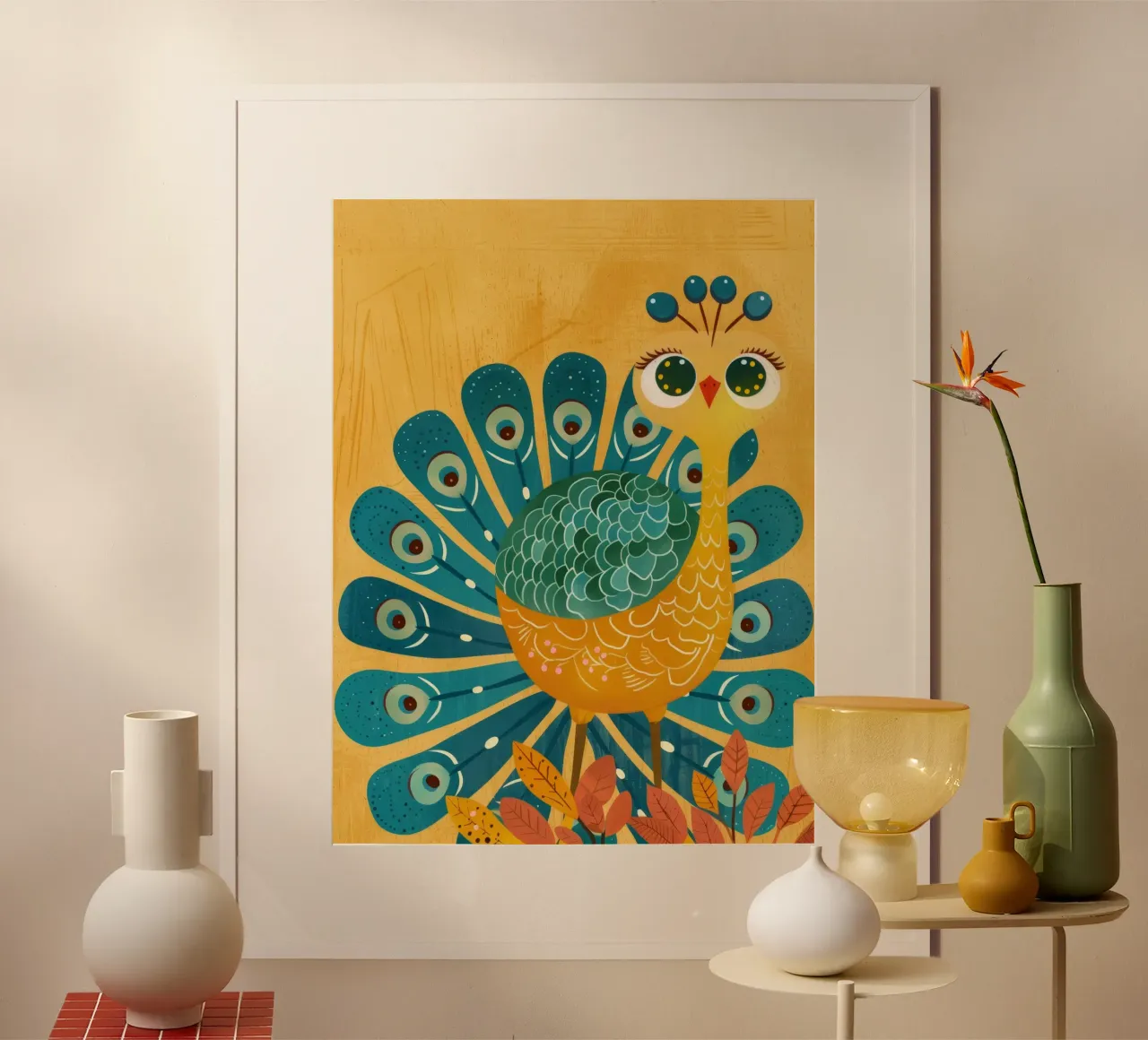 Pavone colorato con piume decorative e viso felice poster con telaio in alluminio da DesignDoodle