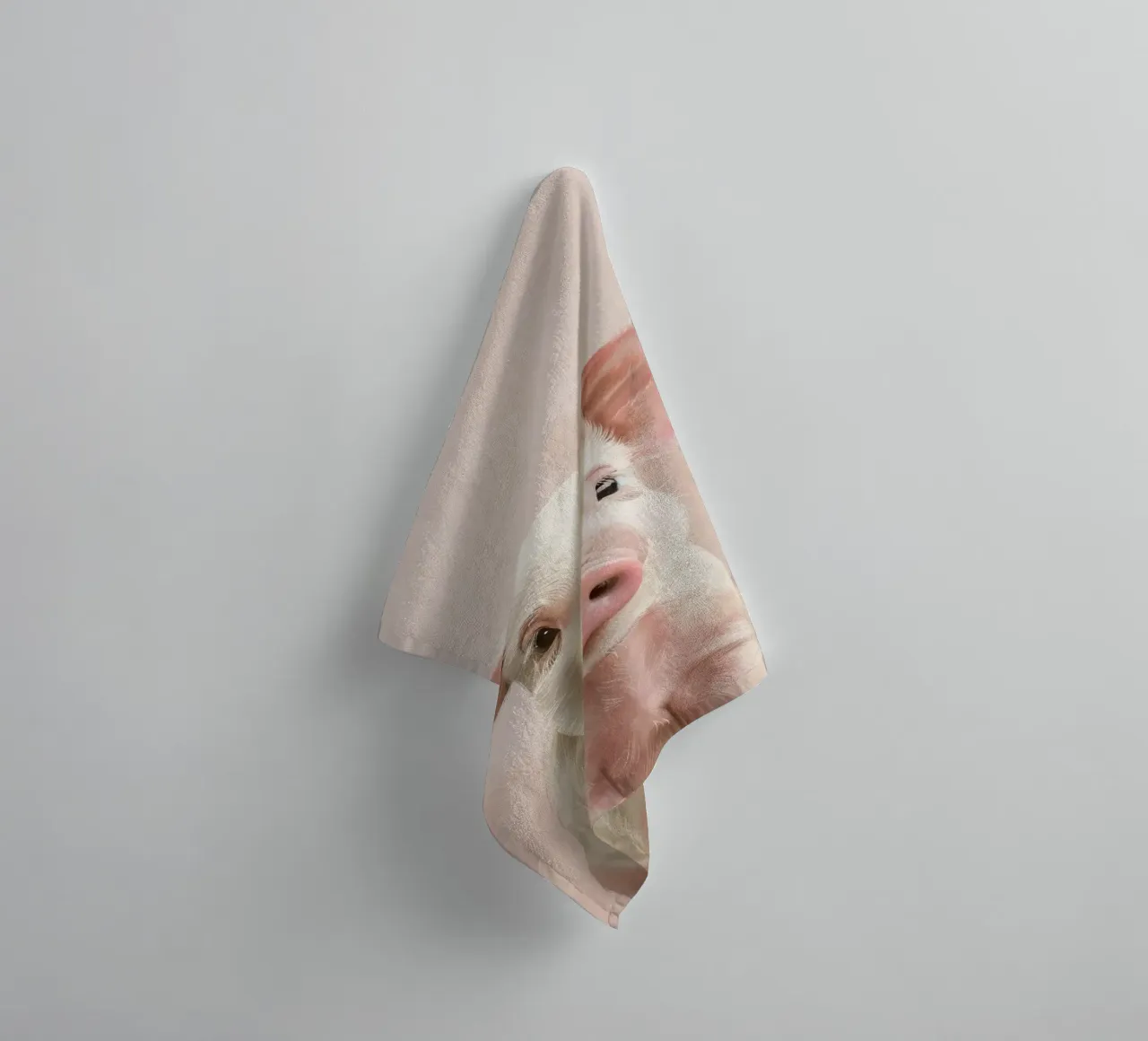 Nettes Ferkel gemütlich rosa Hintergrund Handtuch von DesignDoodle
