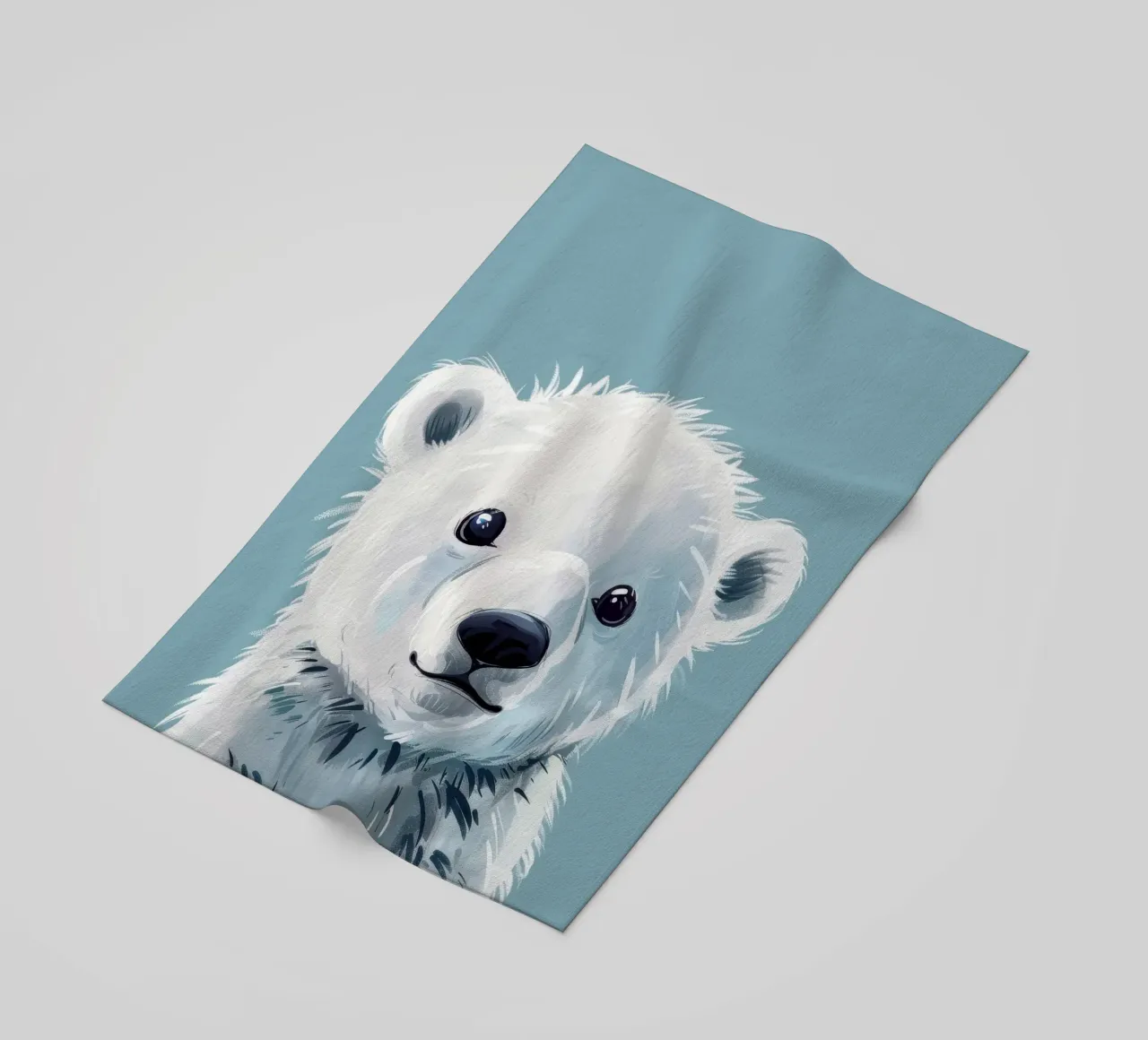 Carino cucciolo di orso polare con espressione giocosa e pelliccia soffice telo mare da DesignDoodle
