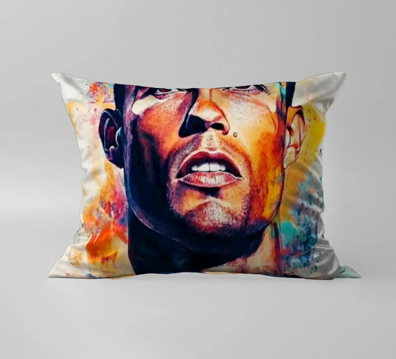 Cristiano Ronaldo grafitti splash art cuscino da Lembayung art