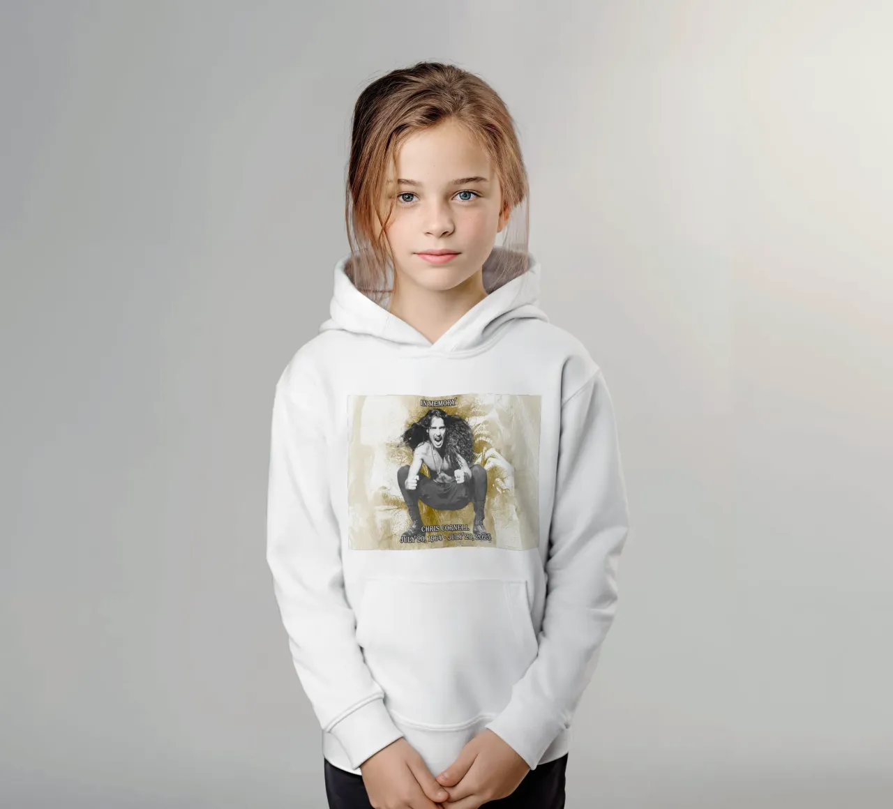 in memoria di Chris Cornell felpa bambino con cappuccio da Abasa Inaraya