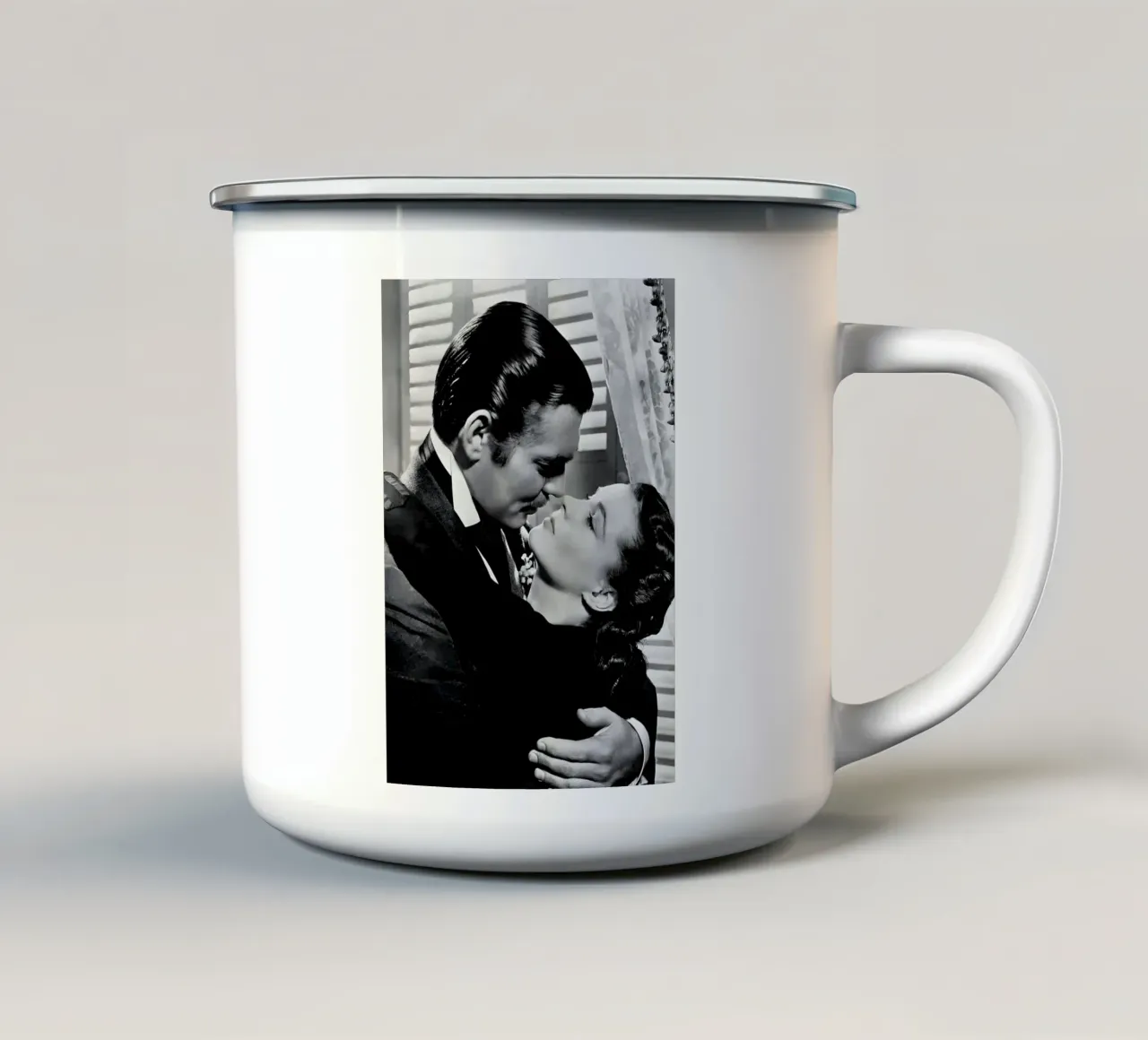 Rhett Butler and Scarlett O'Hara tazza in smalto da Low poly art