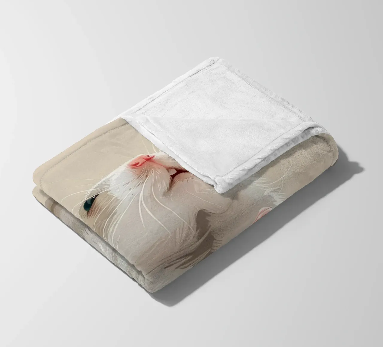 Il topo curioso sta in piedi in un ambiente luminoso coperta in pile da DesignDoodle