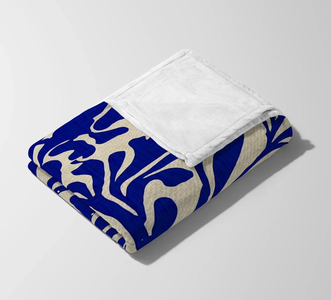 Design del giardino blu indaco coperta in pile da Providence Mbabazi Studio