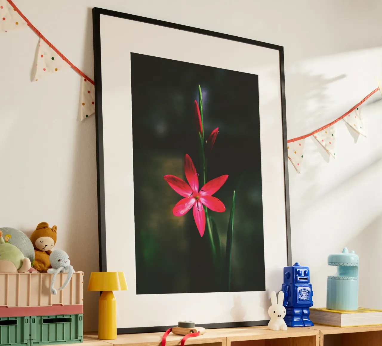 Poesia in fiore selvaggio poster con telaio in alluminio da PhotoVibe Decor