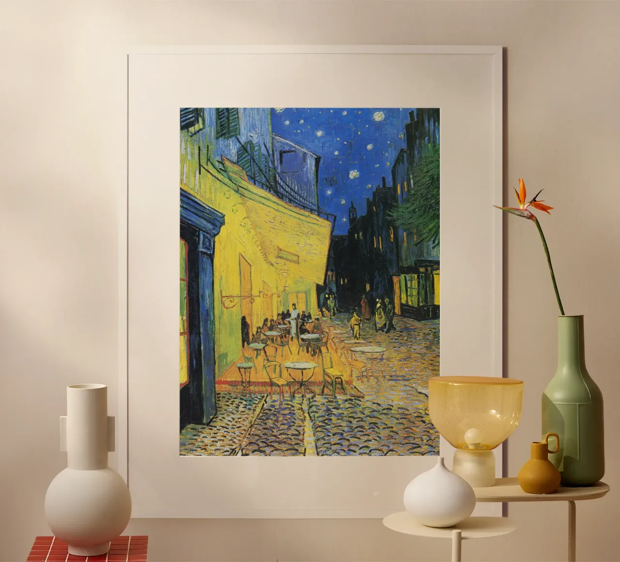 Terrazza di un caffè di notte di Vincent van Gogh - Caffè di notte stellato poster con telaio in plastica da Art History