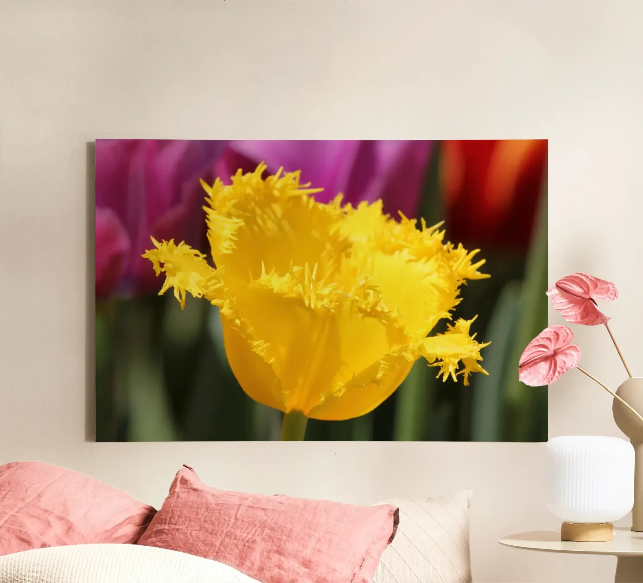 Sussurri di tulipani tela con Cornice a cassetta da Bold Blooms