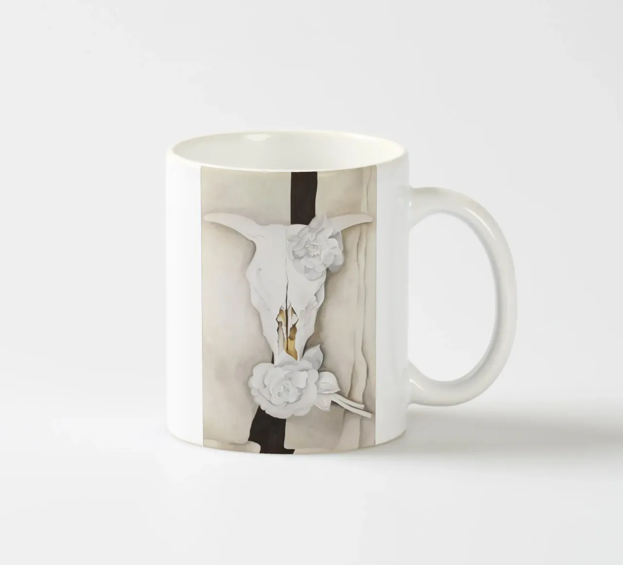 Teschio di mucca con rose di Calico di Georgia O'Keeffe tazza in ceramica da Classic Art Prints