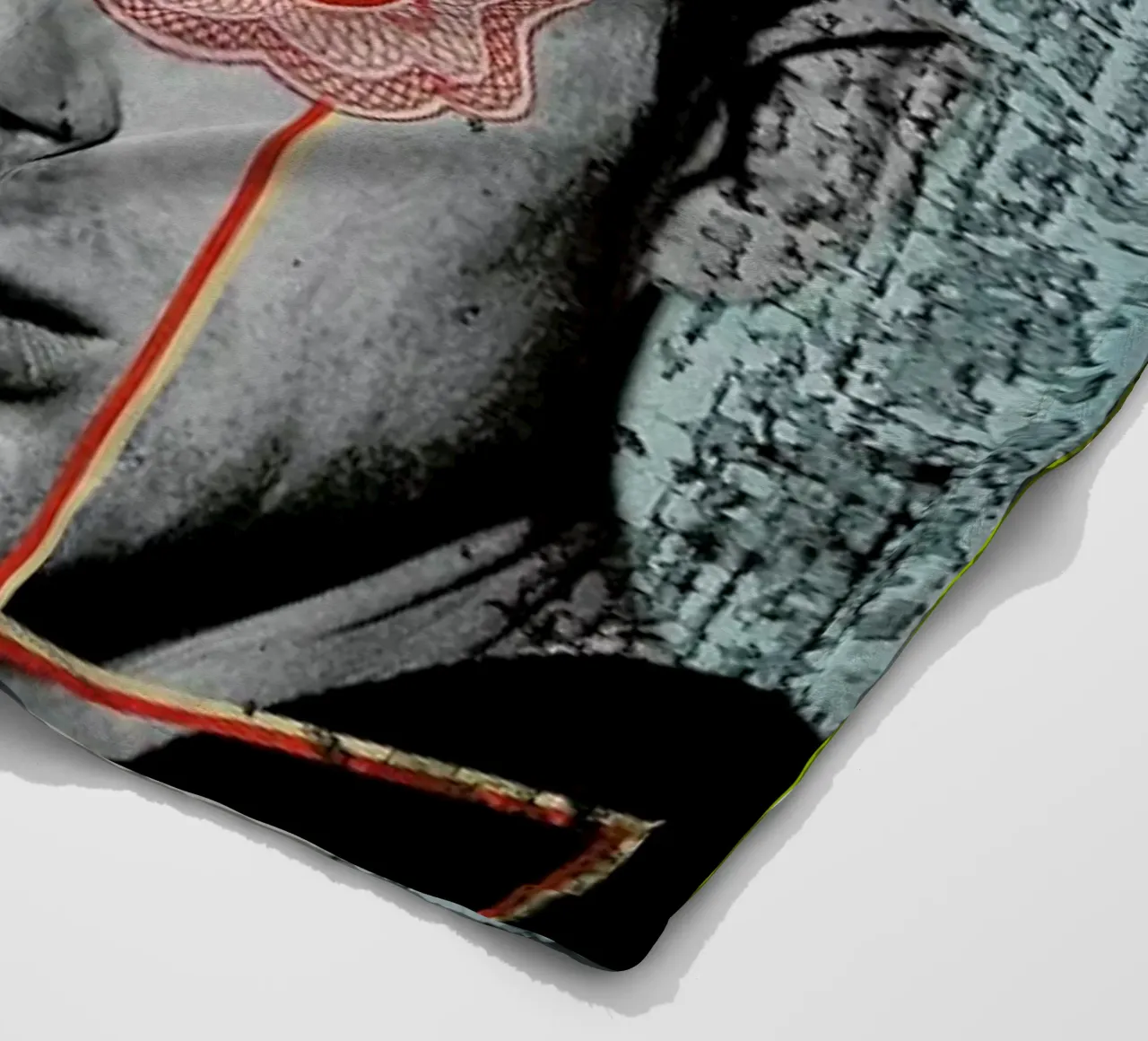 Public Figures: James Dean coperta in pile da Elo Marc