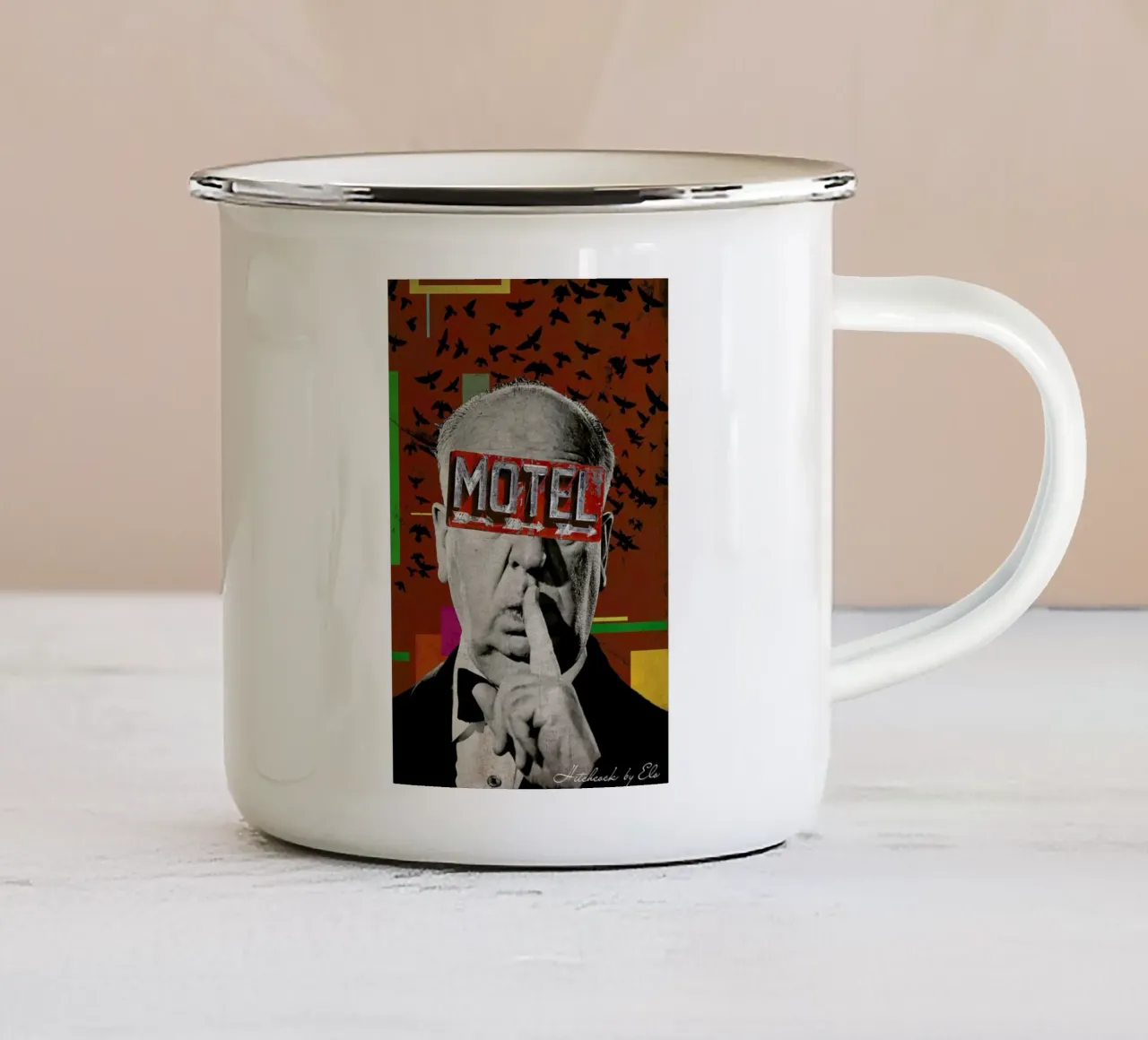 Public Figures: Hitchcock tazza in smalto da Elo Marc
