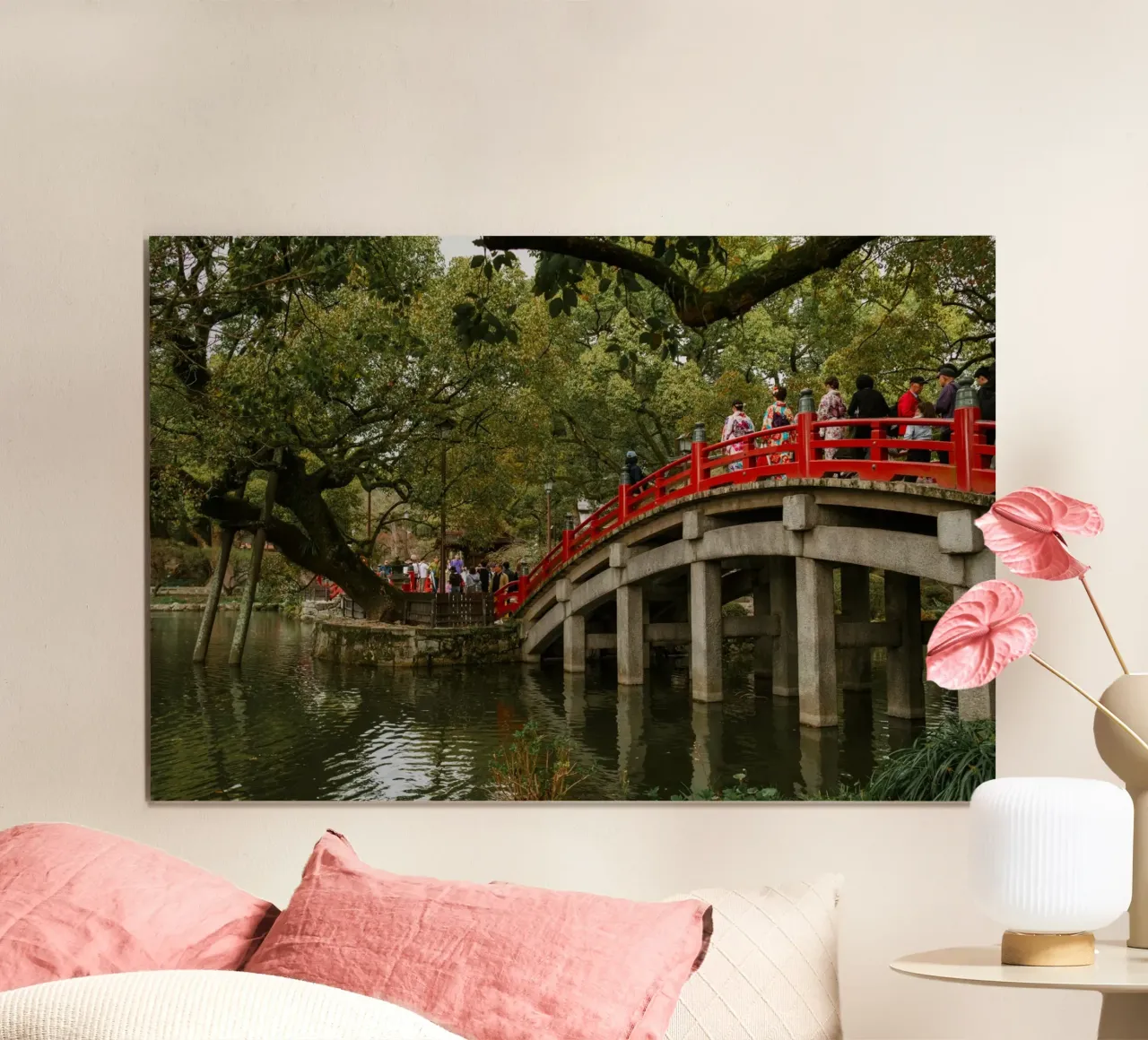 Ponte nel giardino del tempio giapponese poster con telaio in alluminio da Marcel Bisig