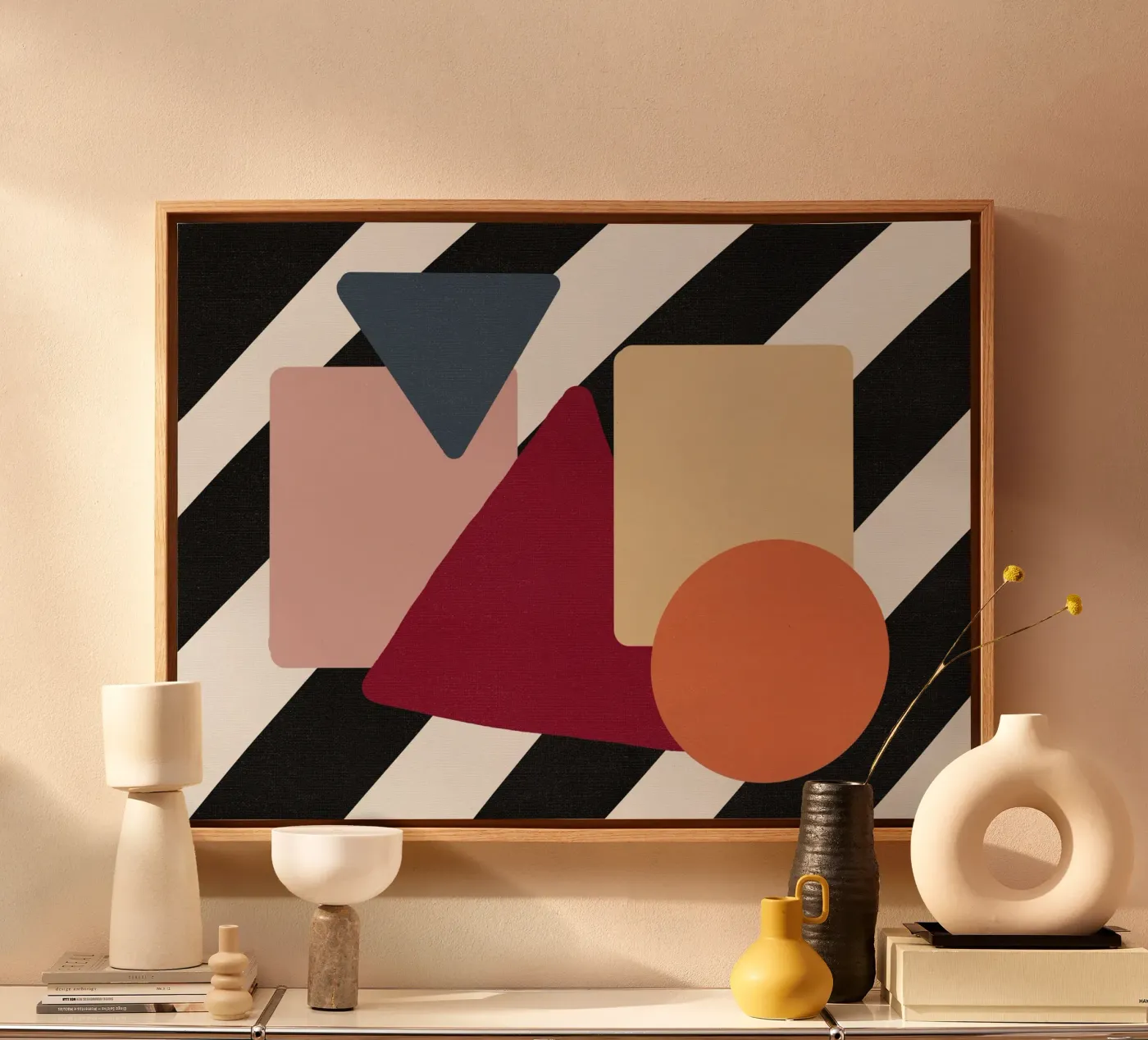Figures canvas by Viola