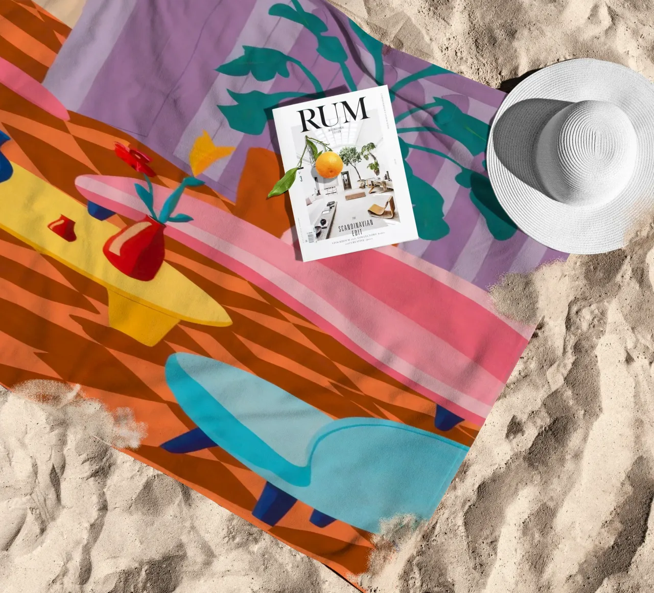 Chique botanische houding strandhanddoek van Veil Maya