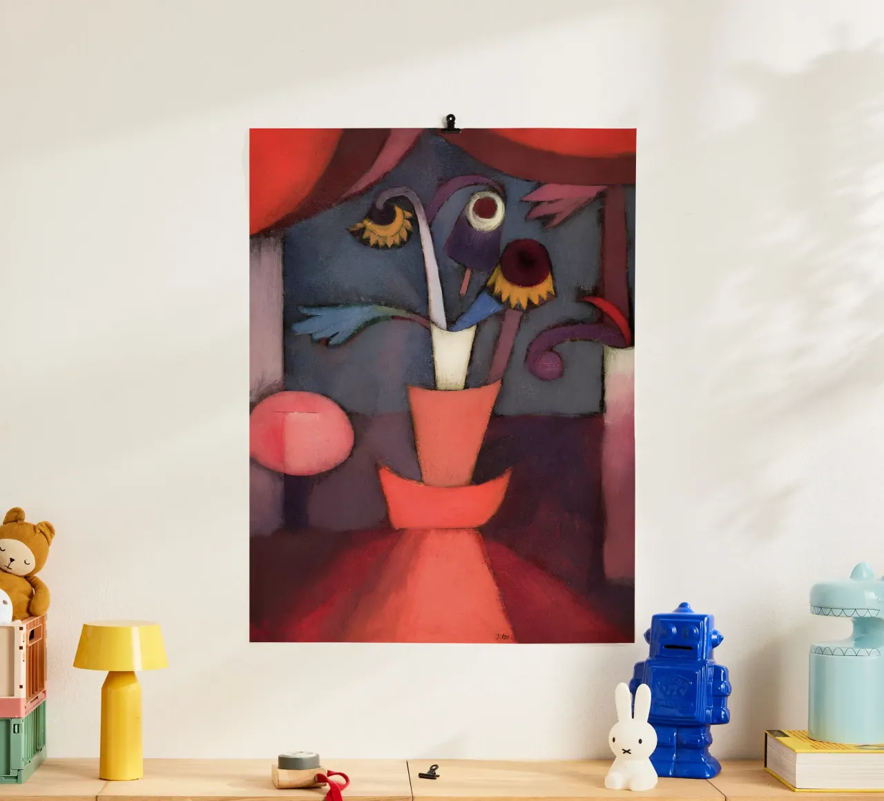 Abstraktes Blumenstillleben Ausdrucksvoll Rot Blau Poster von homdeco