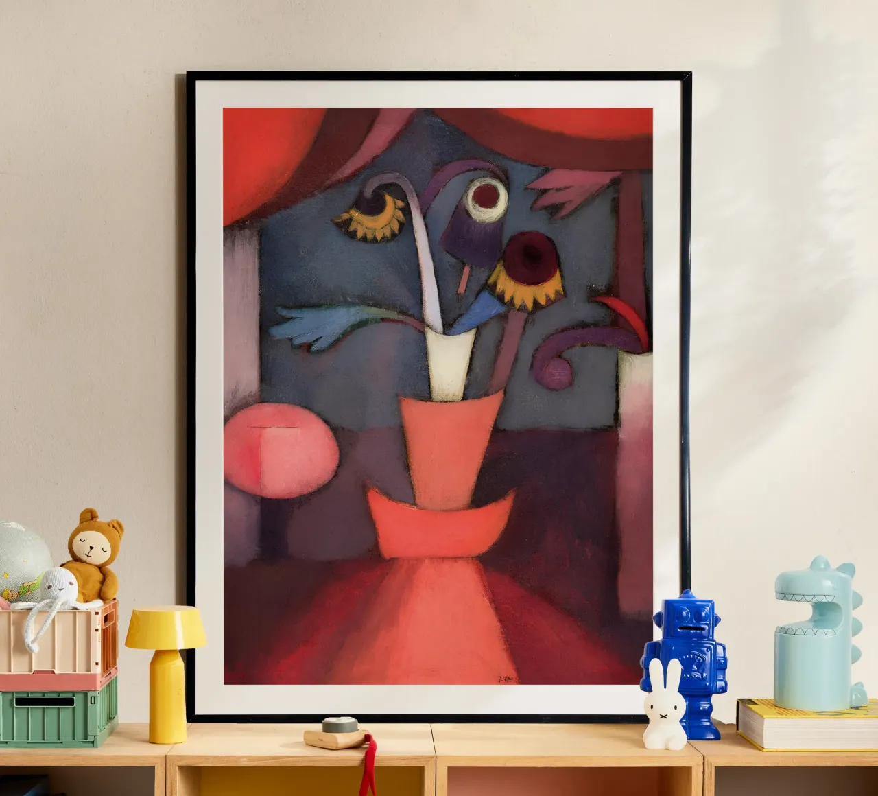 Abstraktes Blumenstillleben Ausdrucksvoll Rot Blau Poster von homdeco