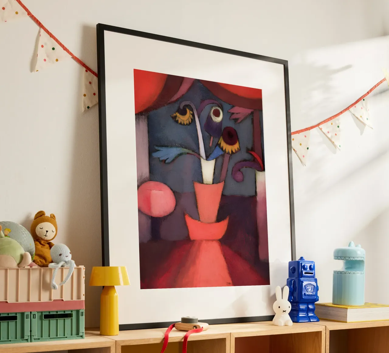 Abstraktes Blumenstillleben Ausdrucksvoll Rot Blau Poster von homdeco