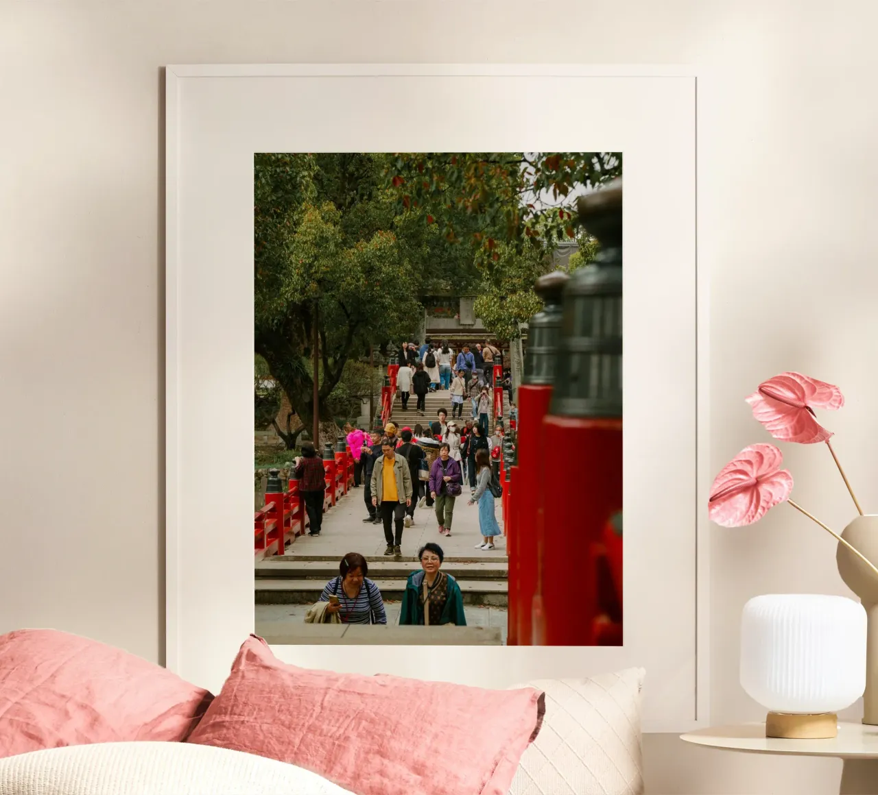Ponte del Tempio giapponese a Fukuoka, Giappone poster con telaio in plastica da Marcel Bisig