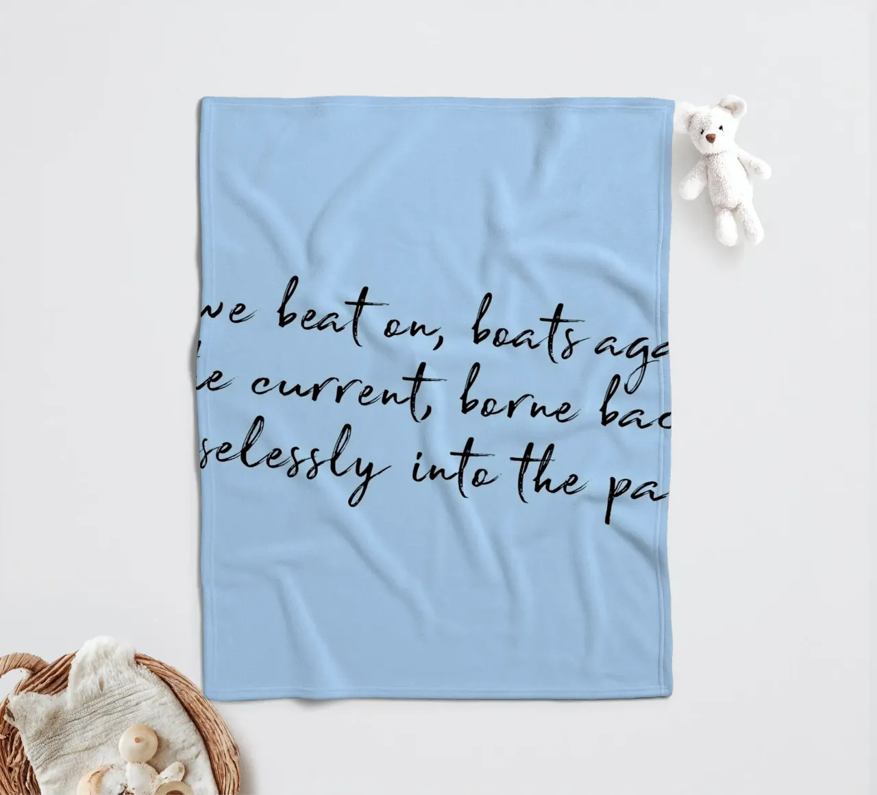 Poster con citazione del Grande Gatsby di Fitzgerald "So We Beat On coperta in pile da vintagepod