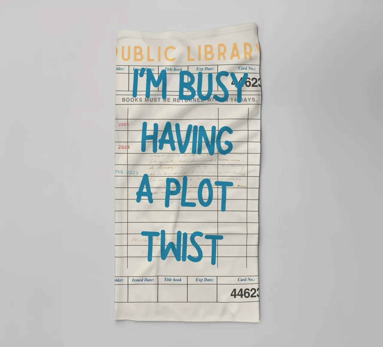 "Ich bin damit beschäftigt, einen Plot Twist zu haben" Bibliotheksausweis-Poster Handtuch von vintagepod