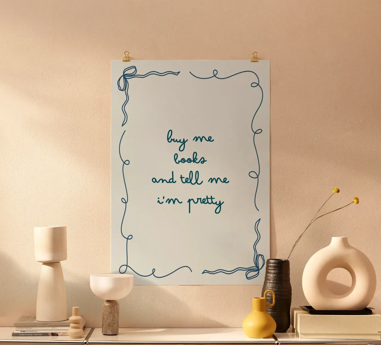 Arte con cornice a nastro "Comprami dei libri e dimmi che sono carina". poster da vintagepod