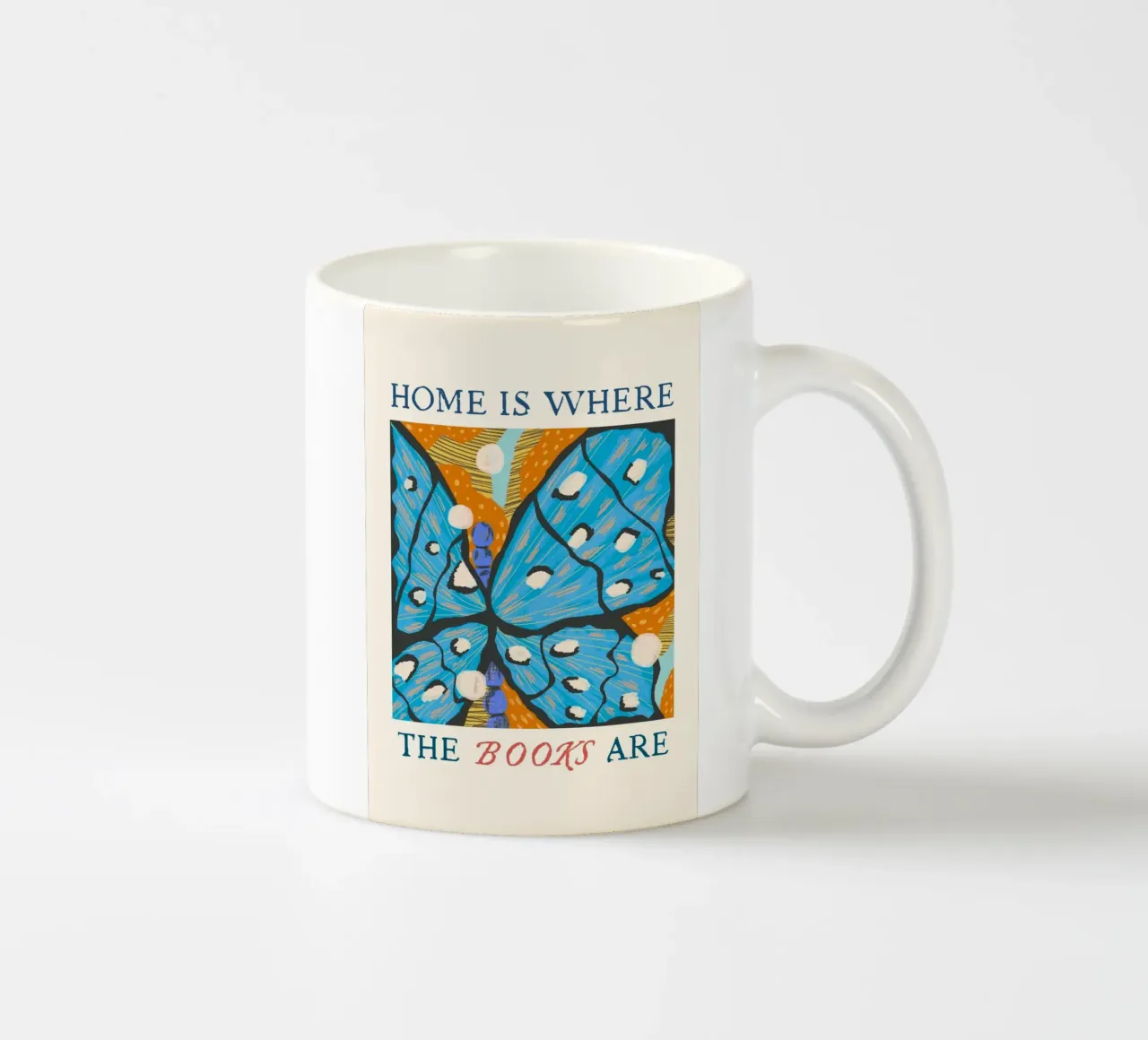 "Home Is Where The Books Are" vlinderkunstdruk keramische mok van vintagepod