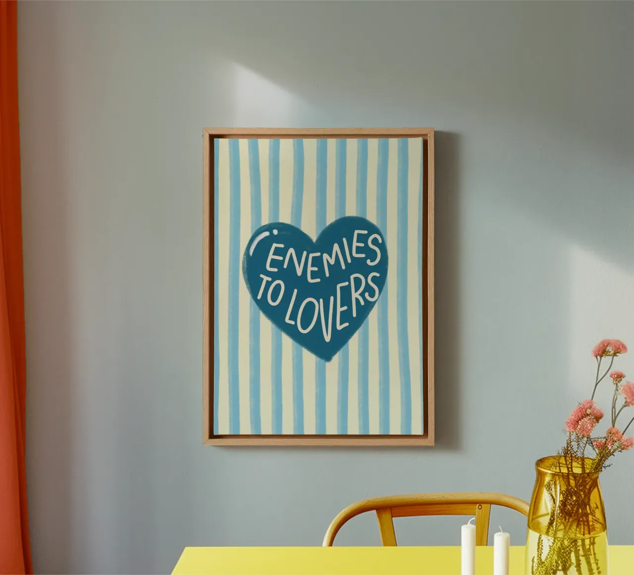 "Feinde zu Liebenden" Romantik Trope Herz Kunst Leinwand mit Schattenfugenrahmen von vintagepod