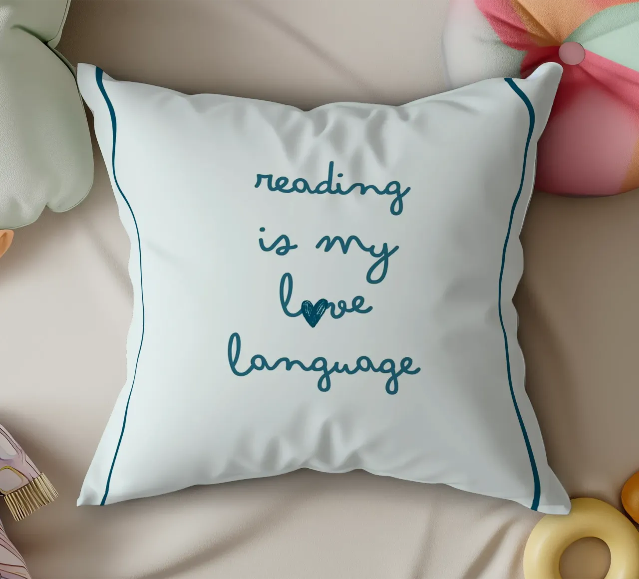 Affiche "Reading Is My Love Language" (La lecture est ma langue d'amour) avec nœud bleu coussin de vintagepod