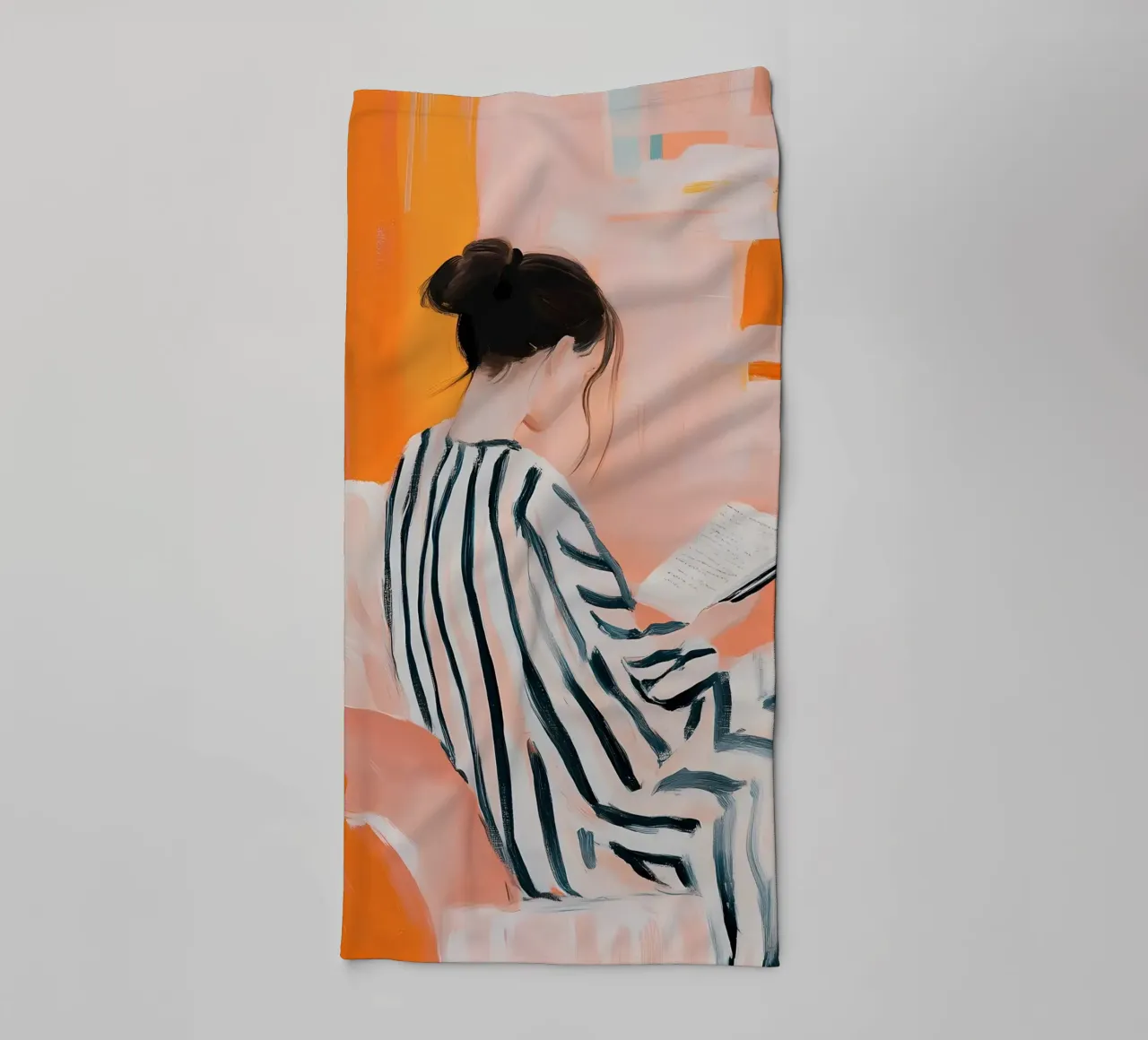 Femme en lecture abstraite - Sérénité orange et rayée serviette de bain de vintagepod