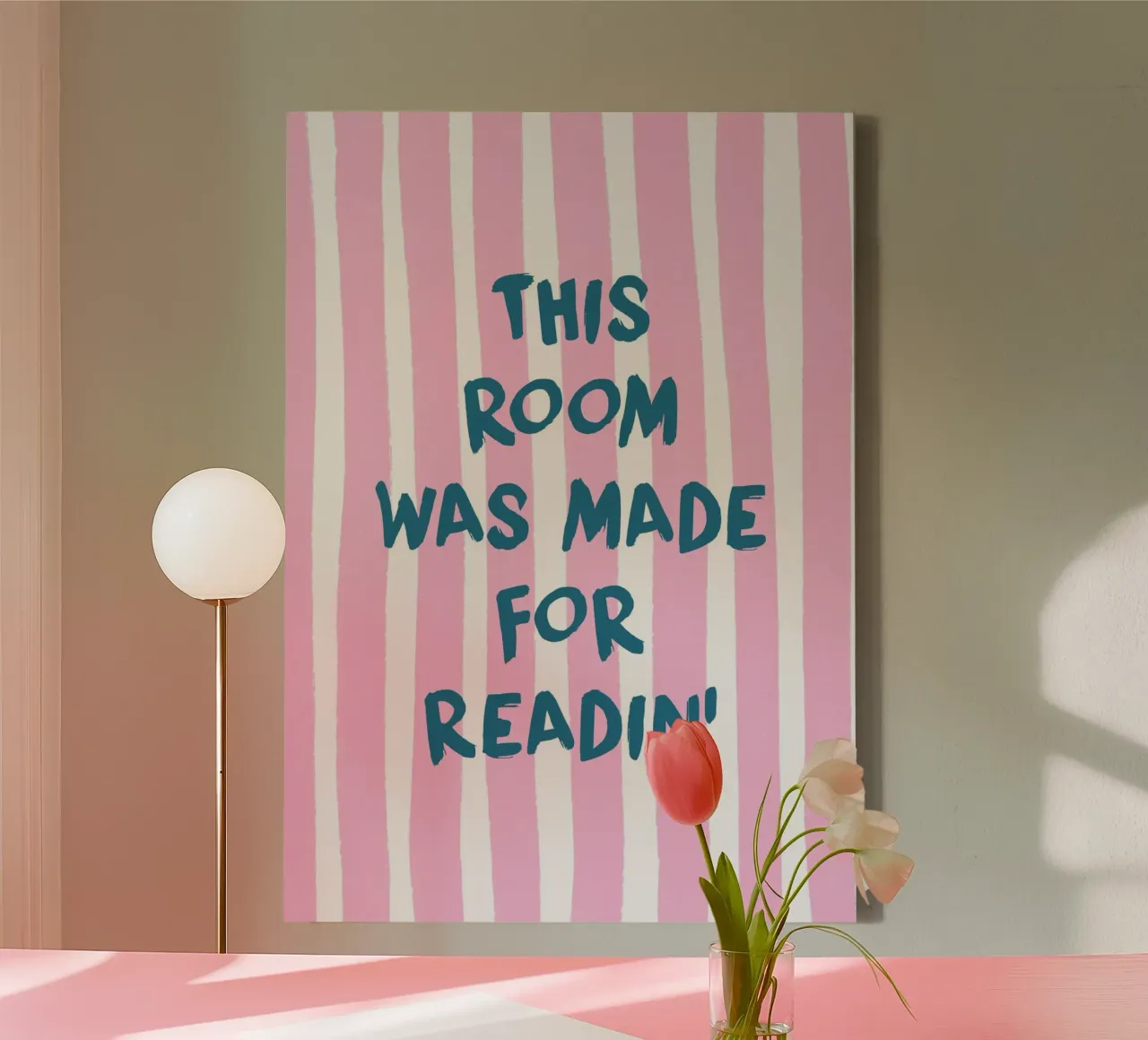 Affiche rose et bleue "This Room Was Made for Readin'" (Cette pièce a été conçue pour la lecture) toile avec Caisse américaine de vintagepod