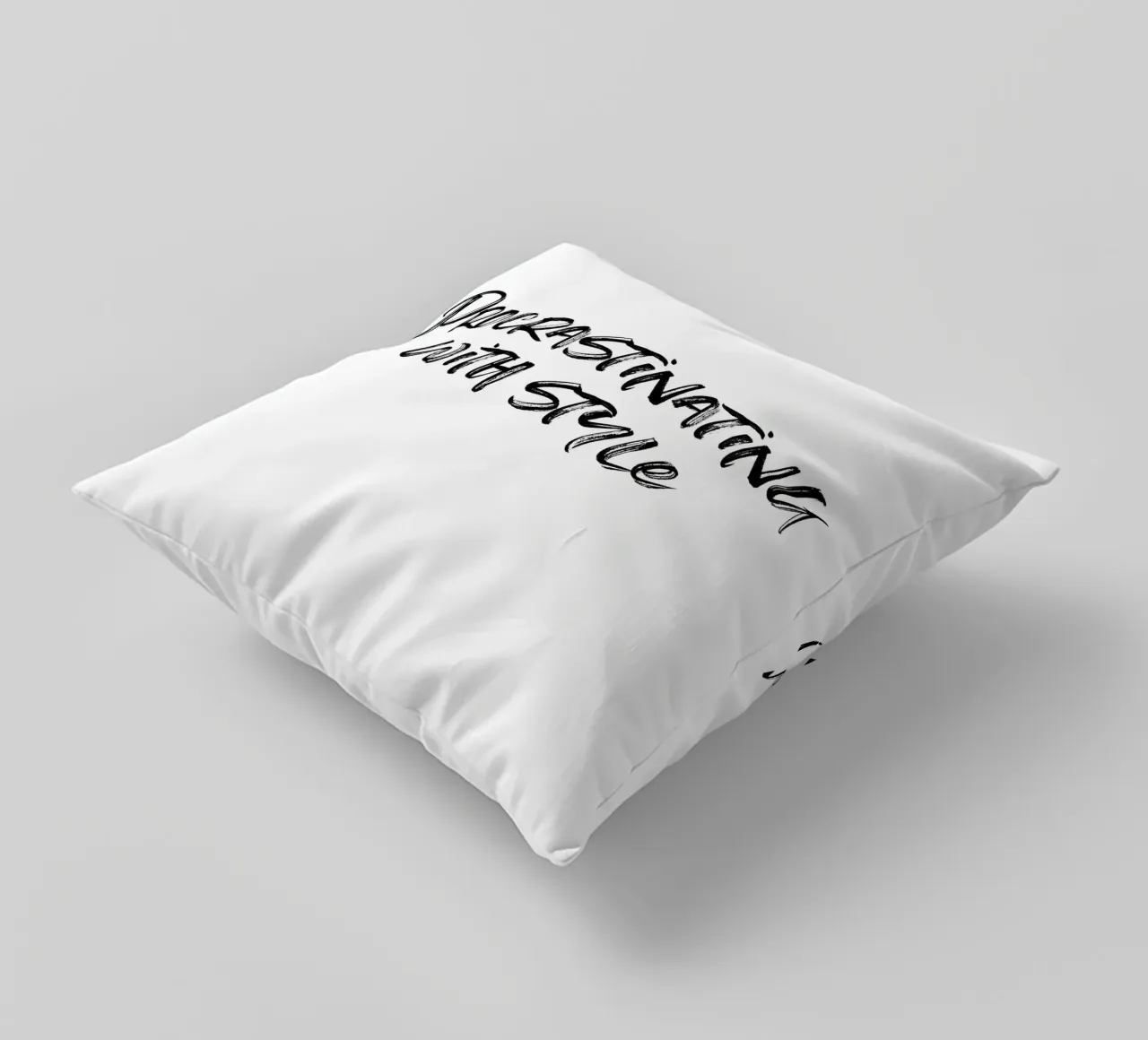 Procrastinating with style | minimalistic design kussen van just typo