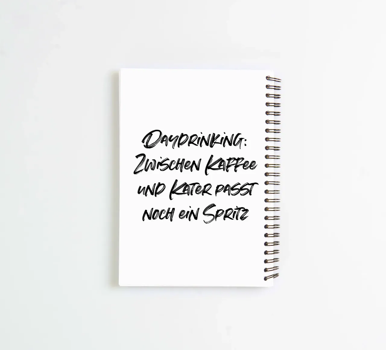 Daydrinking: zwischen Kaffee und Kater | minimalistic design diario ad anelli da just typo
