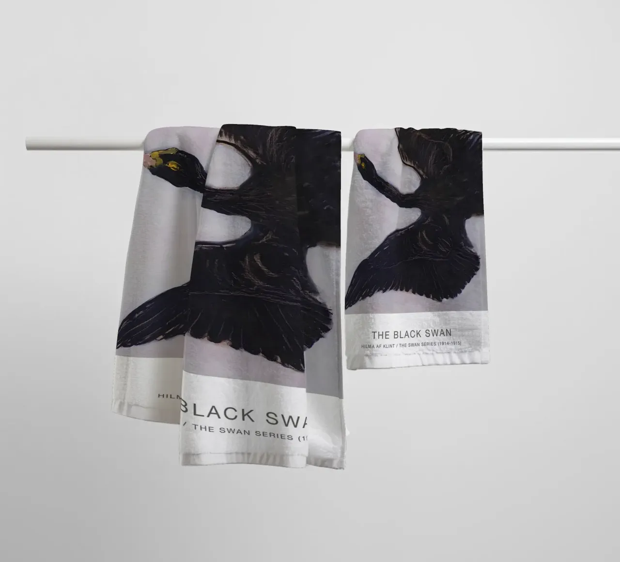 Hilma af Klint "Black Swan" Dynamic Flight Print serviette de bain de homdeco