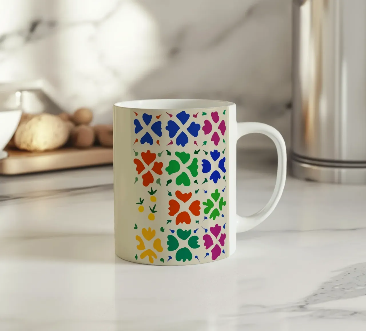 Griglia floreale astratta tazza in ceramica da Holly Holmes