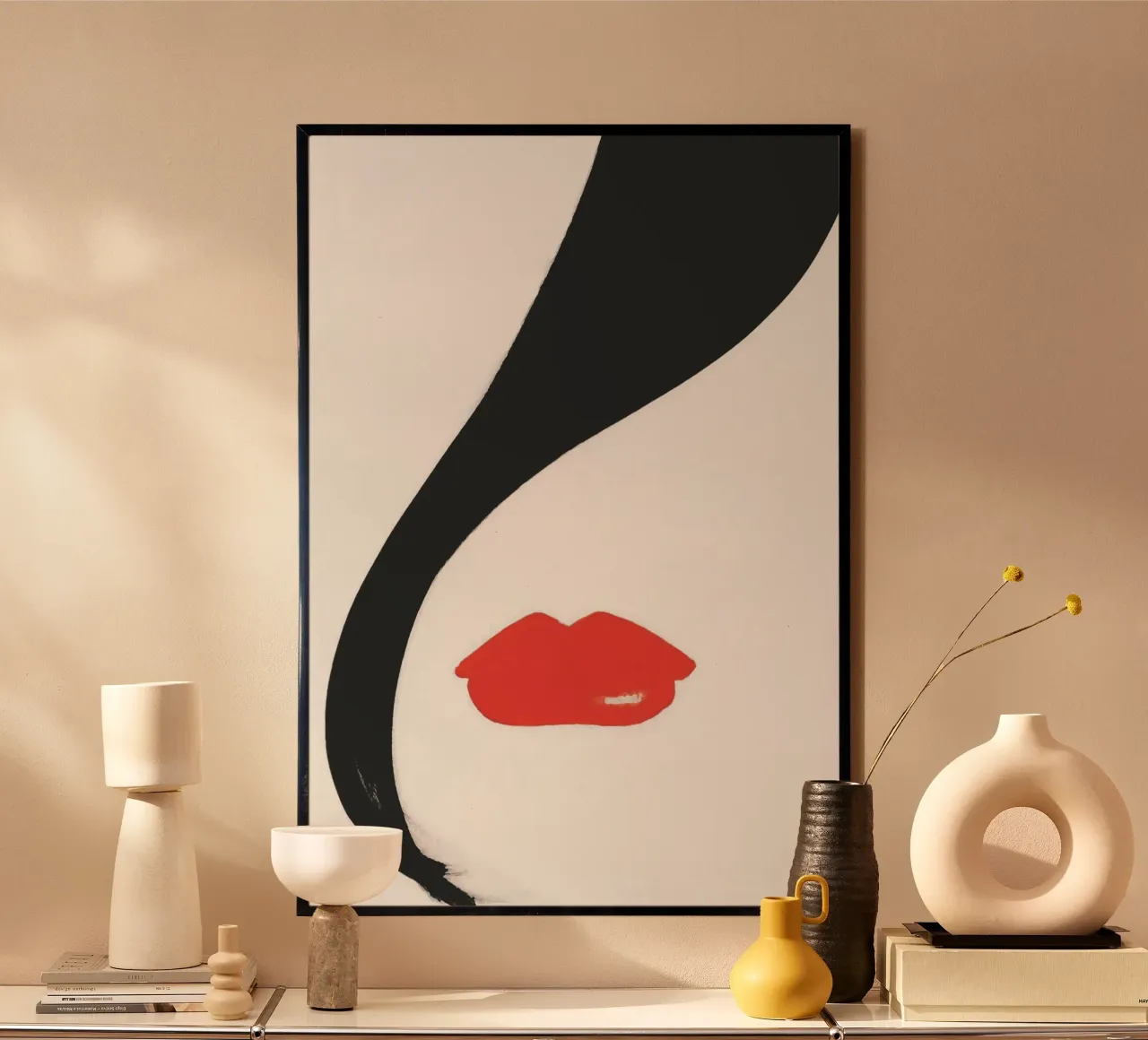 Rossetto rosso, arte della moda vintage poster con telaio in alluminio da Vibrant Vintage Prints