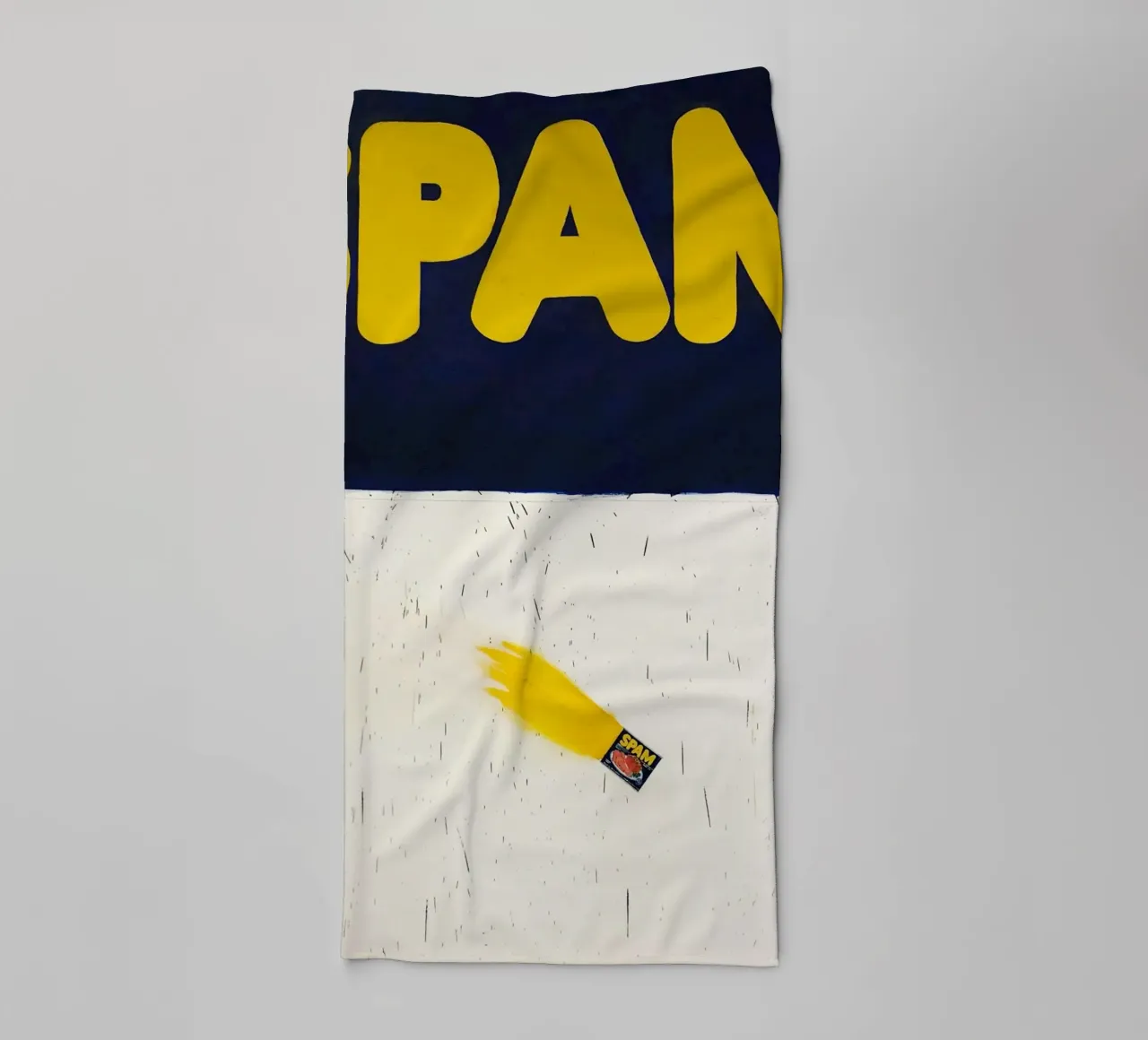 Nave razzo piena di spam di Ed Ruscha asciugamano da bagno da Marcobarshop