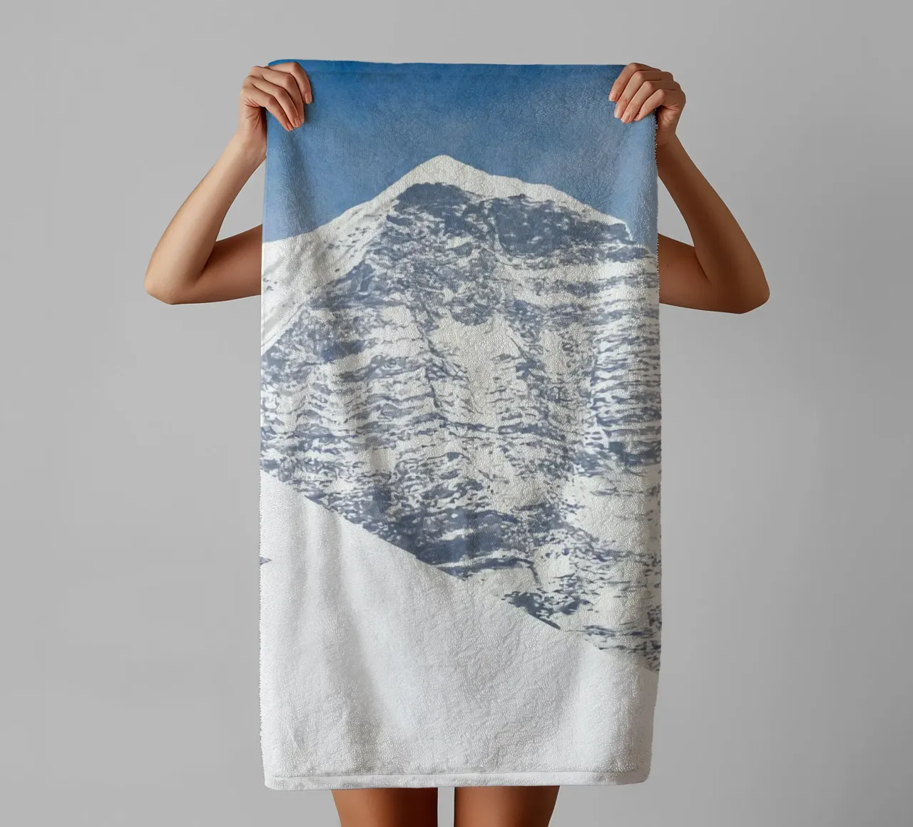 Ed Ruscha Montagna standard asciugamano da bagno da Marcobarshop