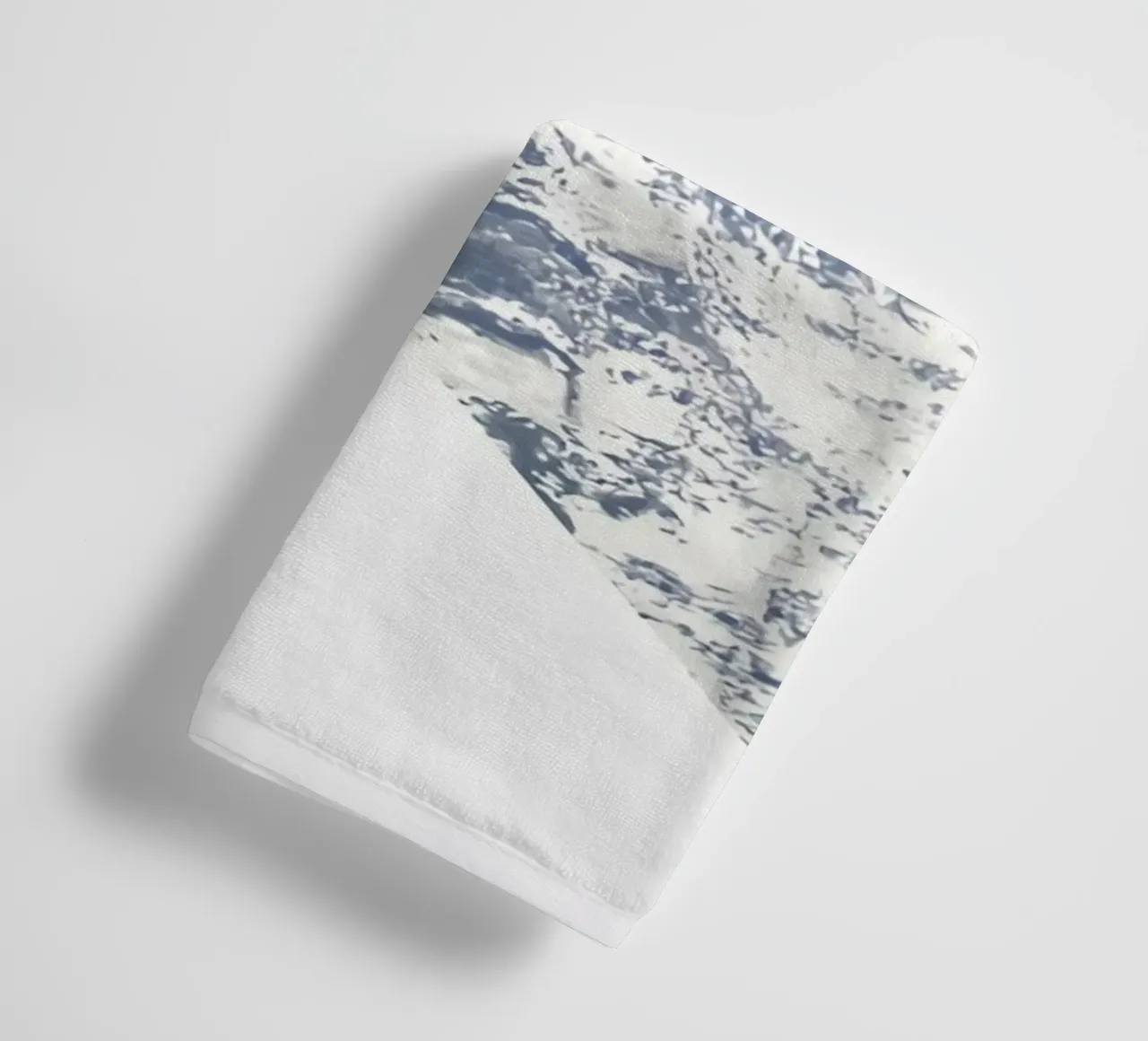 Ed Ruscha Montagna standard asciugamano da bagno da Marcobarshop