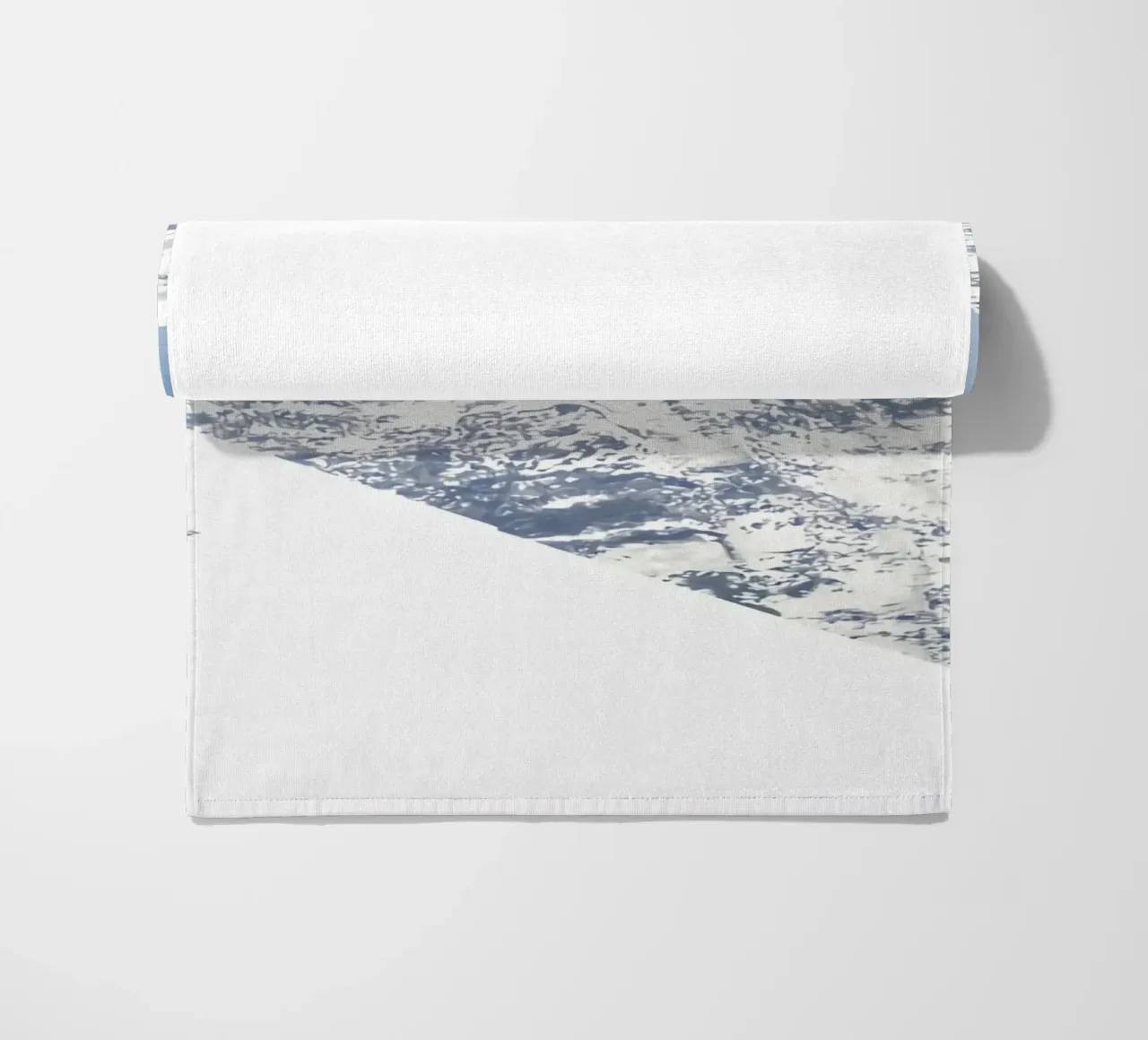 Ed Ruscha Montagna standard telo mare da Marcobarshop